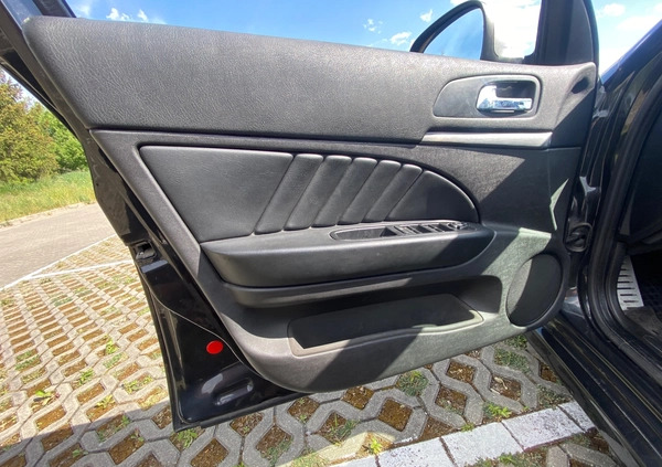 Alfa Romeo 159 cena 15900 przebieg: 245000, rok produkcji 2007 z Poznań małe 232